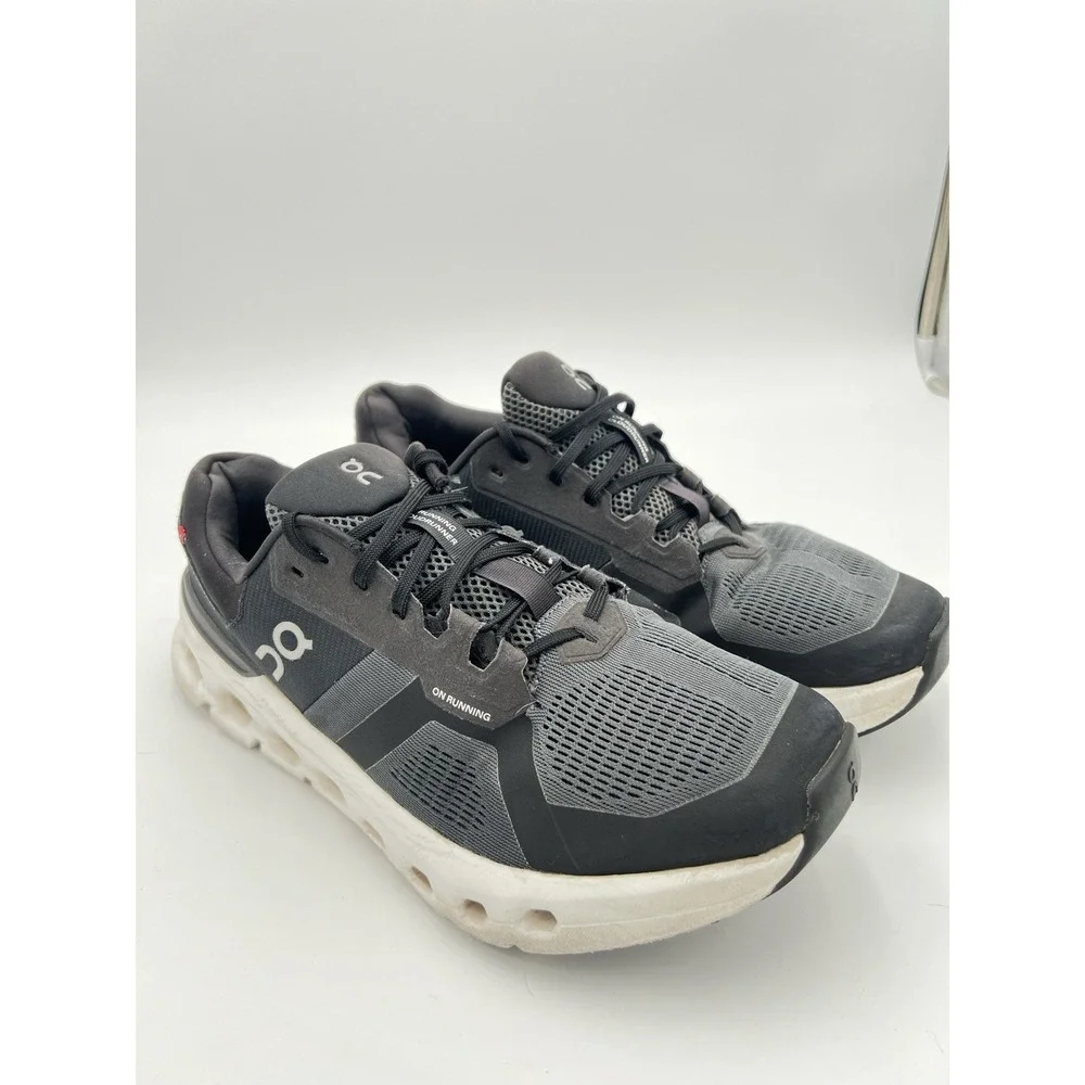 On Cloud Men's Black Running Shoes Athletic Walking Sneakers Size 11.5